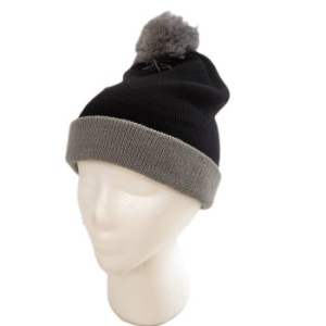 Knit Pom Beanie: solid