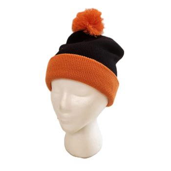 Knit Pom Beanie: solid